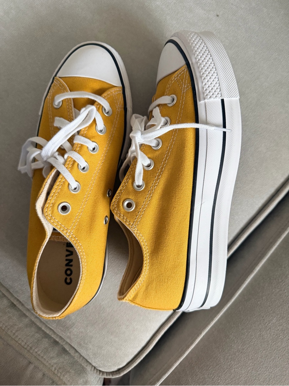 New Converse Low Top Platform Sneakers - Yellow - Picture 6 of 7